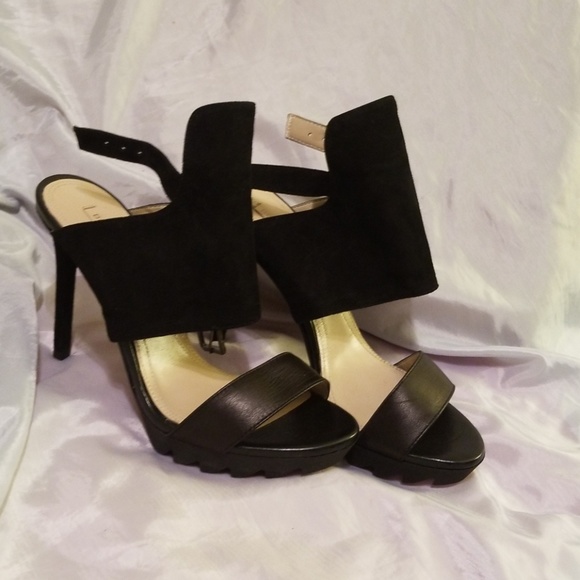BCBGmaxazria black heels. Price firm - Picture 4 of 8